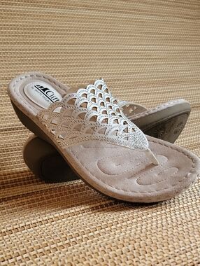 Cliffs by WHITE MOUNTAIN White Laser-Cut Thong Sandal